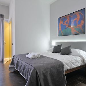 Camera con letto king size
